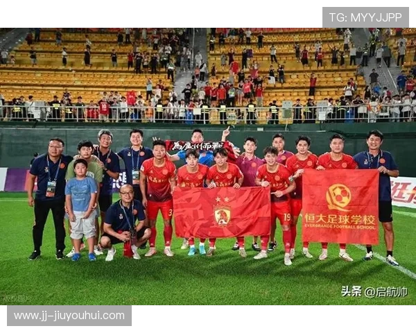 高州队最新阵容揭幕：新赛季主力归队齐聚绿茵战场